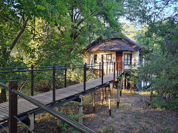 Lodge Sussi and Chuma