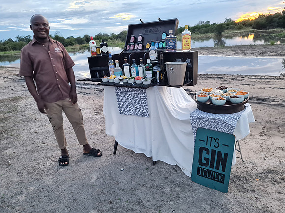 Gin O'Clock
