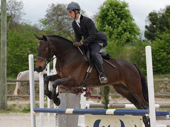 Hunter Vic-le-Comte 2 Mai 2010
