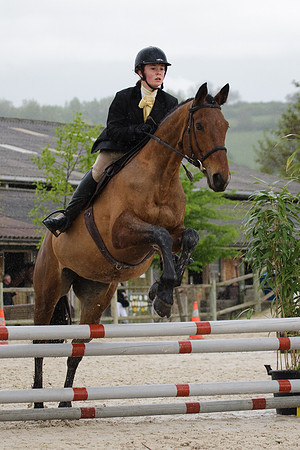 Hunter Vic-le-Comte 2 Mai 2010