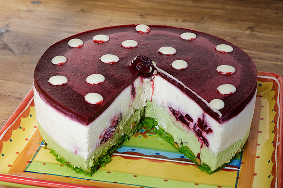 Entremt Pistache, Chocolat Blanc, Griottes